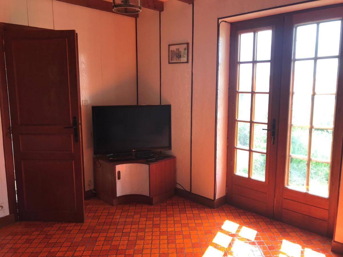 May'S Cottage Availles-Limouzine ภายนอก รูปภาพ