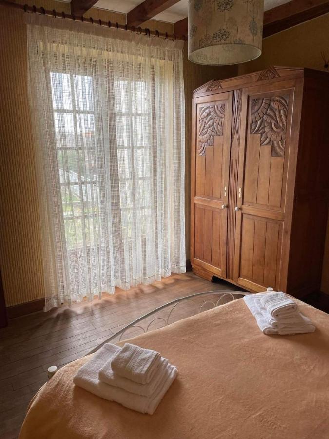 May'S Cottage Availles-Limouzine ภายนอก รูปภาพ