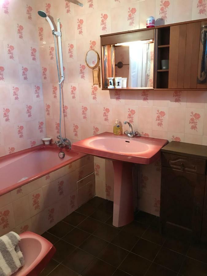 May'S Cottage Availles-Limouzine ภายนอก รูปภาพ